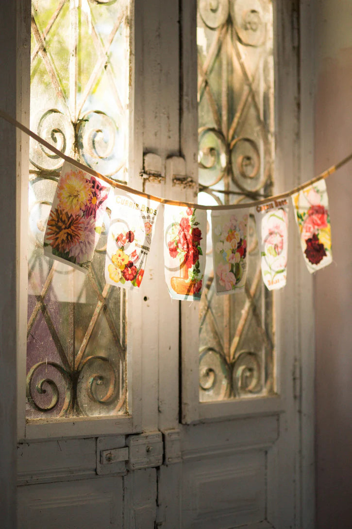 Vintage Flowers - Garland